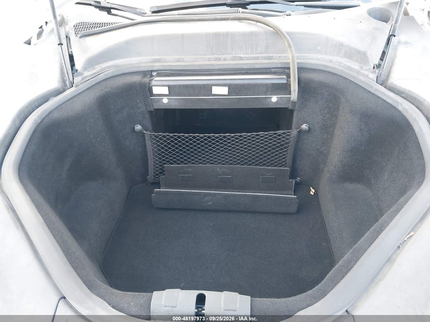 TESLA MODEL S 2013 VIN 5YJSA1DP4DFP25885
