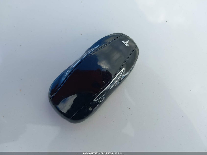 TESLA MODEL S 2013 VIN 5YJSA1DP4DFP25885