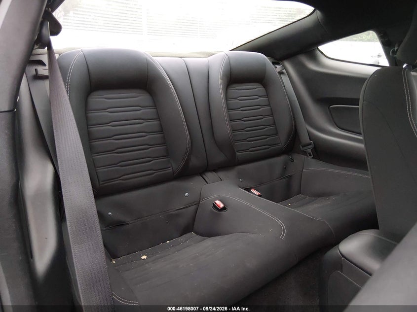 2016 FORD MUSTANG auction photo 8