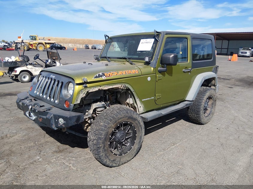 2010 Jeep Wrangler, Удар спереду, IAAI, VIN 1J4AA2D14AL216718 — фото 2
