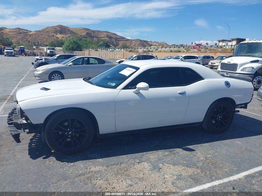 DODGE CHALLENGER - zdjęcie 15