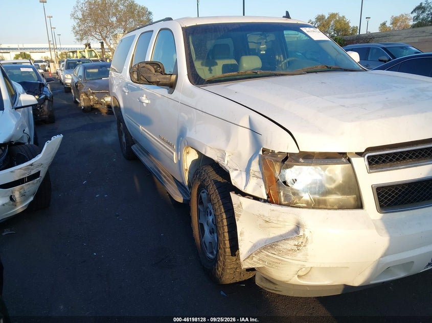 CHEVROLET SUBURBAN 2011 VIN 1GNSKJE30BR222863