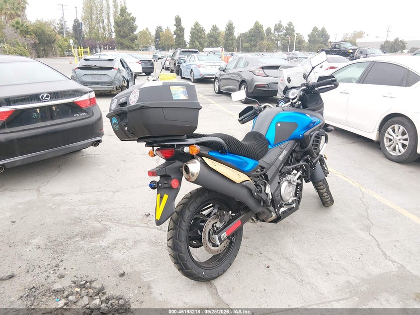 SUZUKI DL650 2015