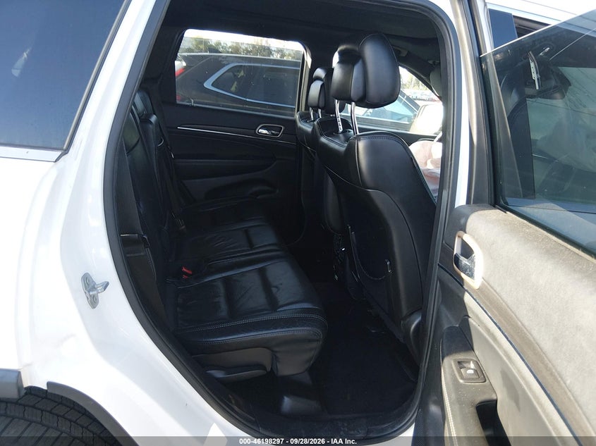 JEEP GRAND CHEROKEE - zdjęcie 8