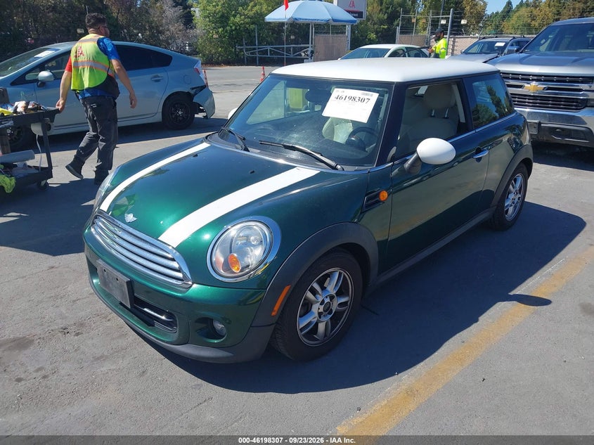 Vin: wmwsu3c54dt690391, lot: 46698191, mini hardtop cooper 20132