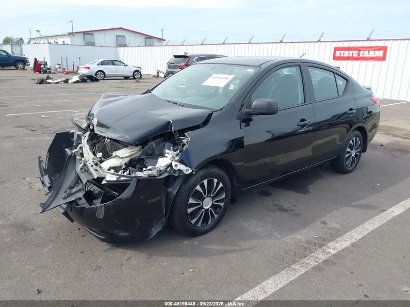 Vin: 3n1cn7ap5dl838135, lot: 46698332, nissan versa s plus 20132
