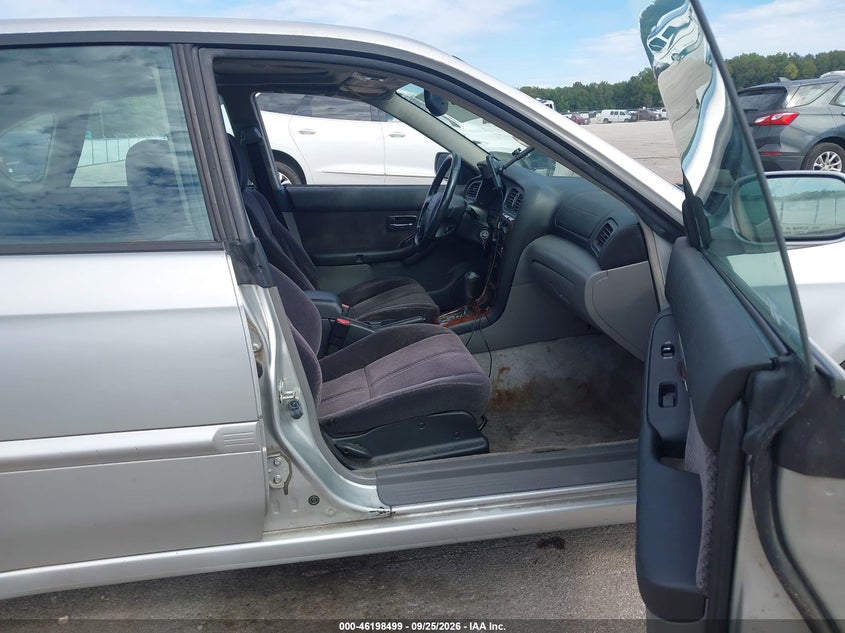 2004 SUBARU LEGACY auction photo 5