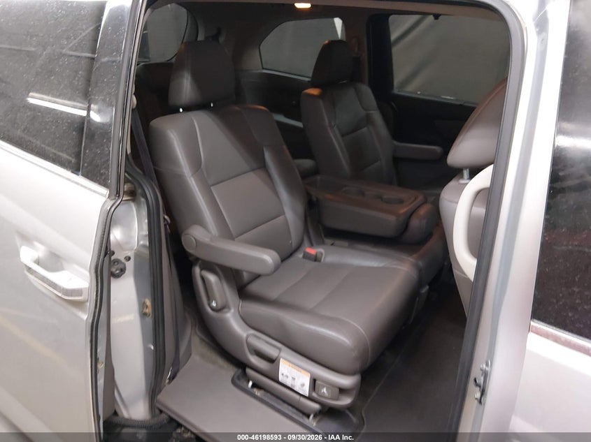 2012 HONDA ODYSSEY TOURING/TOURING ELITE · Фото 8