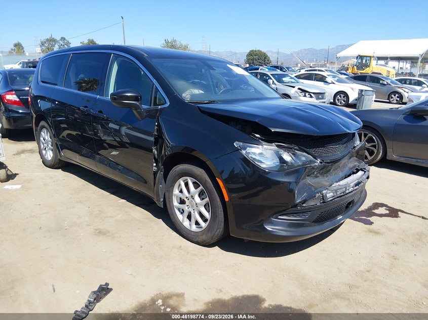 Vin: 2c4rc1cg1nr102966, lot: 46698685, chrysler voyager lx 2022 img_1