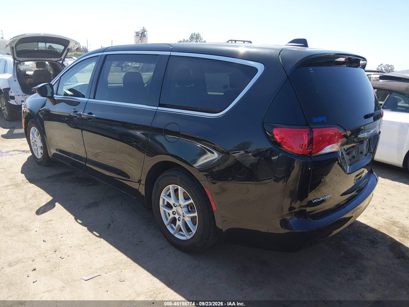 Vin: 2c4rc1cg1nr102966, lot: 46698685, chrysler voyager lx 20223