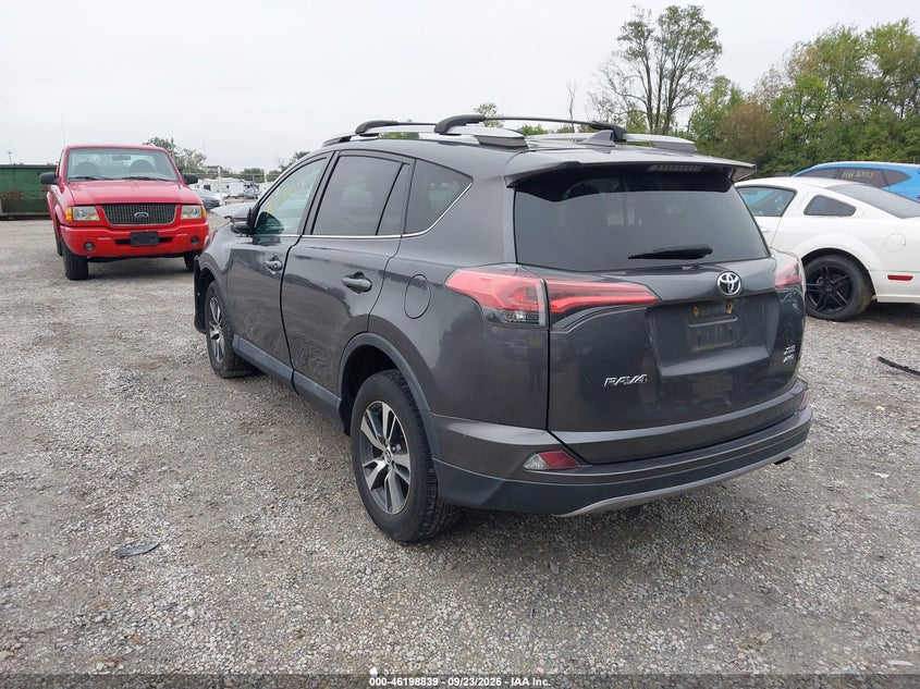 Vin: 2t3rfrev5hw695923, lot: 46698751, toyota rav4 xle 20173