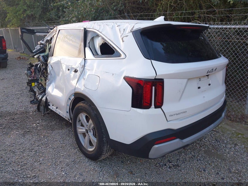 Vin: 5xyrg4jcxsg327070, lot: 46698837, kia sorento lx 20253