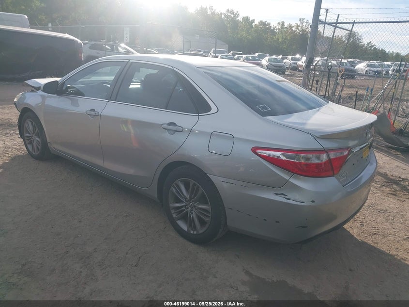 TOYOTA CAMRY - zdjęcie 3