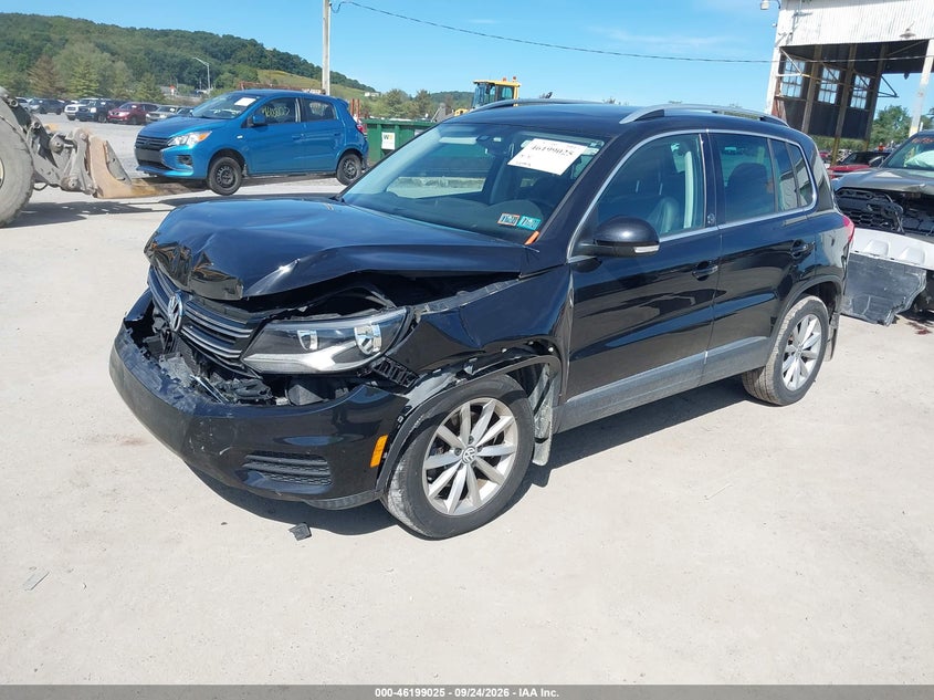 Vin: wvgsv7ax5hk035868, lot: 46698937, volkswagen tiguan 2.0t wolfsburg edition 20172