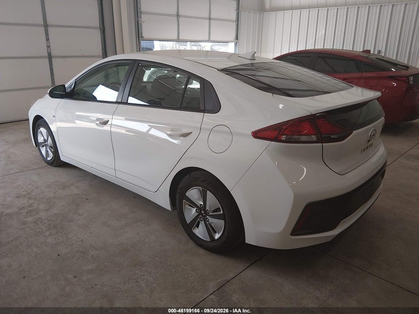 Vin: kmhc65lc1lu220271, lot: 46699078, hyundai ioniq hybrid blue 20203