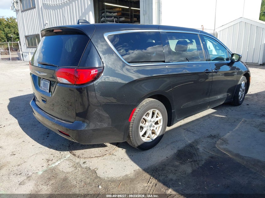 Vin: 2c4rc1cgxlr195614, lot: 46699139, chrysler voyager lx 20204