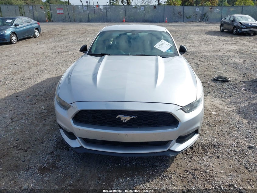 FORD MUSTANG - zdjęcie 12