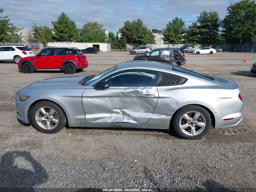 FORD MUSTANG - zdjęcie 14