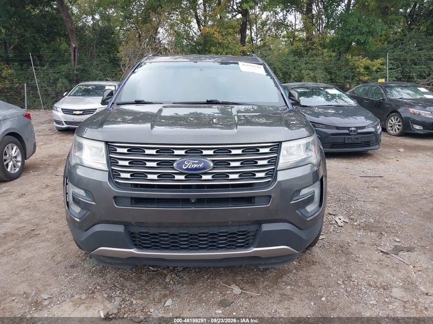 Фото 12 - FORD EXPLORER