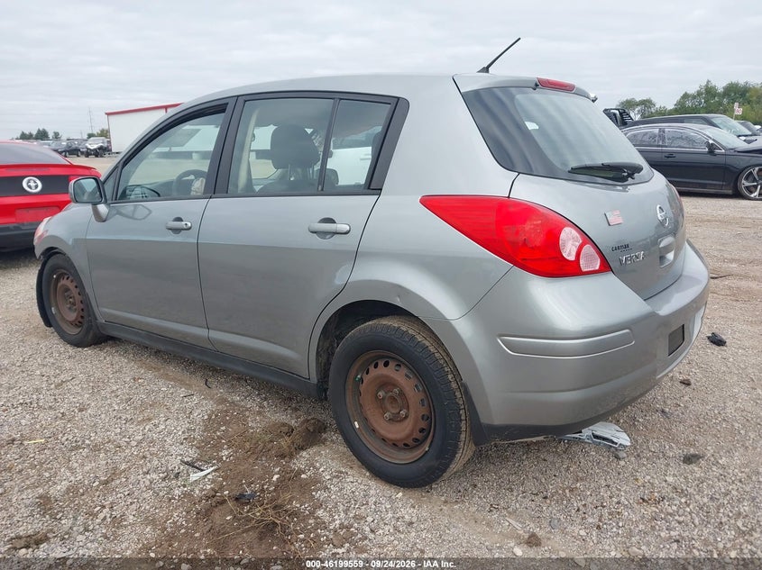 Vin: 3n1bc1cp1bl500403, lot: 46699471, nissan versa 1.8s 20113