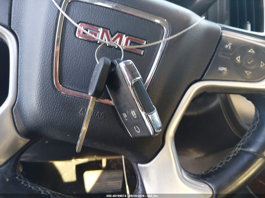 GMC SIERRA 1500 - zdjęcie 11
