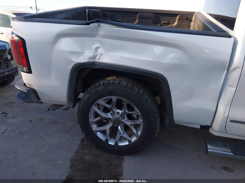 GMC SIERRA 1500 - zdjęcie 17