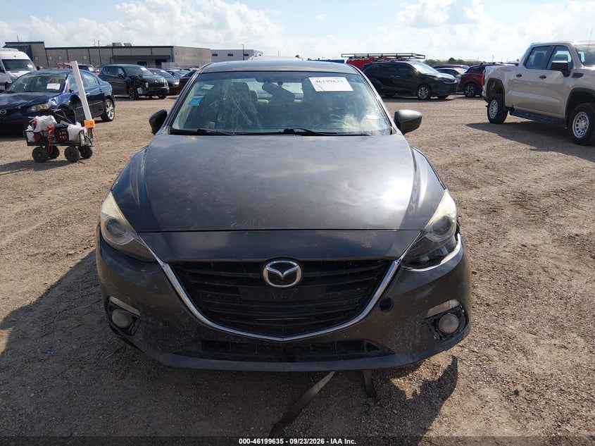2014 MAZDA MAZDA3 S GRAND TOURING · Photo 12