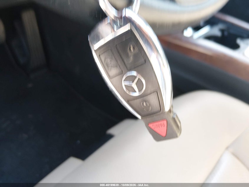 2012 MERCEDES-BENZ E 350 4MATIC · Фото 11