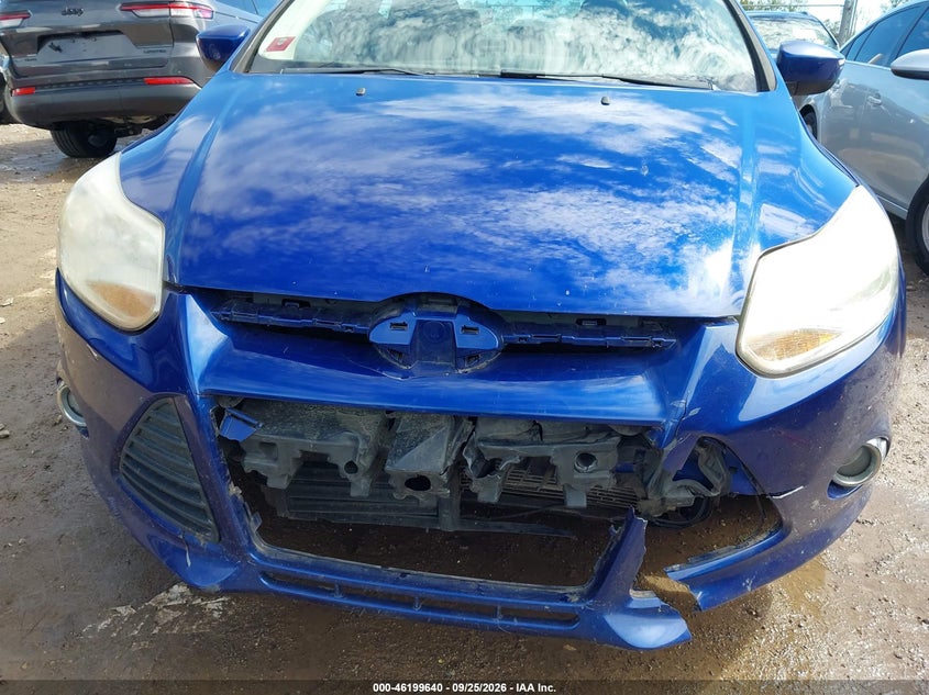 Фото 6 - FORD FOCUS