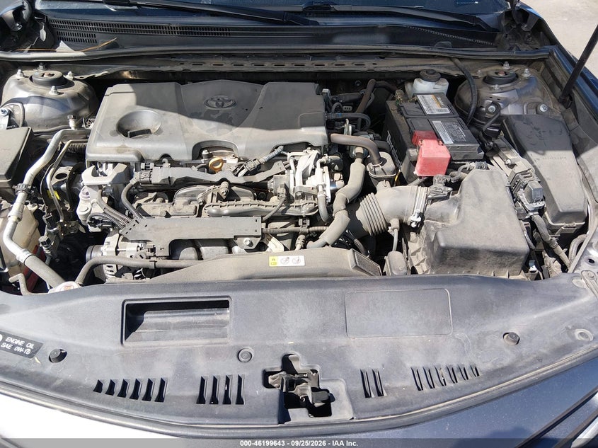 TOYOTA CAMRY - zdjęcie 10