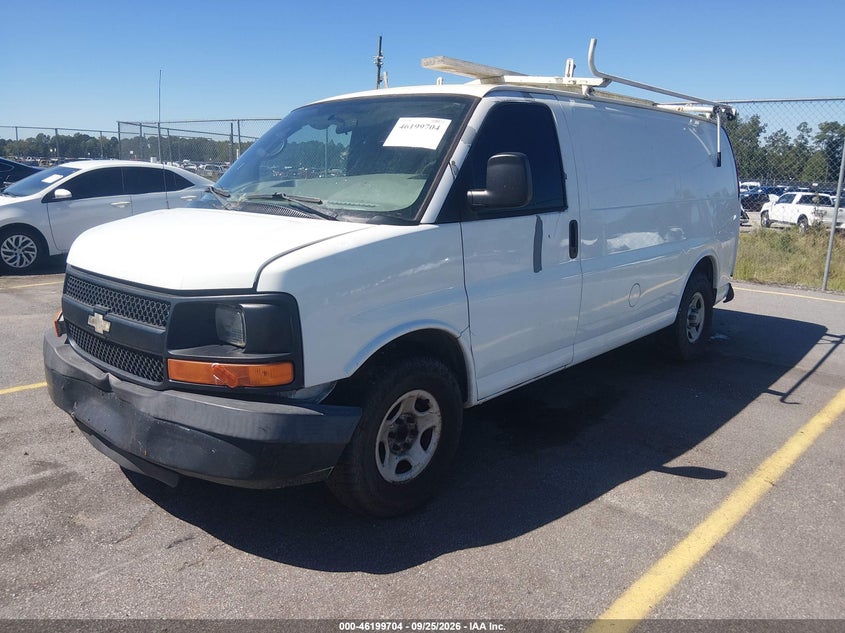 2007 Chevrolet Express, Front & Rear, IAAI, VIN 1GCFG15X471131518 — photo 2