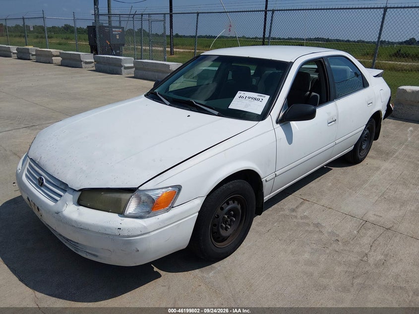 1999 TOYOTA CAMRY auction photo 2