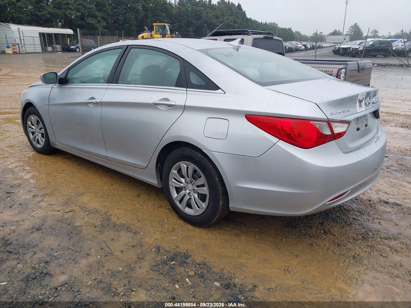 HYUNDAI SONATA 2011 VIN 5NPEB4AC9BH055357