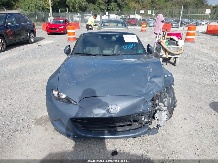 MAZDA MX-5 MIATA 2020 VIN JM1NDAD77L0414114