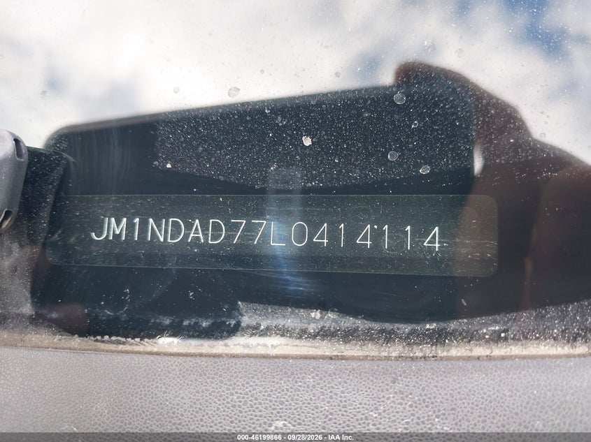 MAZDA MX-5 MIATA 2020 VIN JM1NDAD77L0414114