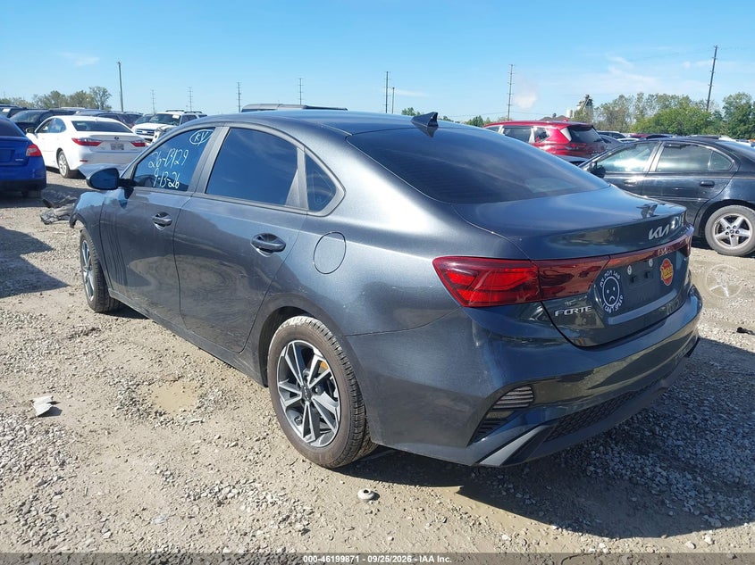 Vin: 3kpf24ad3ne455808, lot: 46699783, kia fuerte lxs 20223