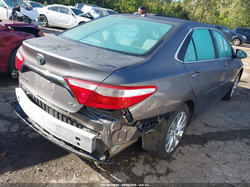 TOYOTA CAMRY - zdjęcie 4