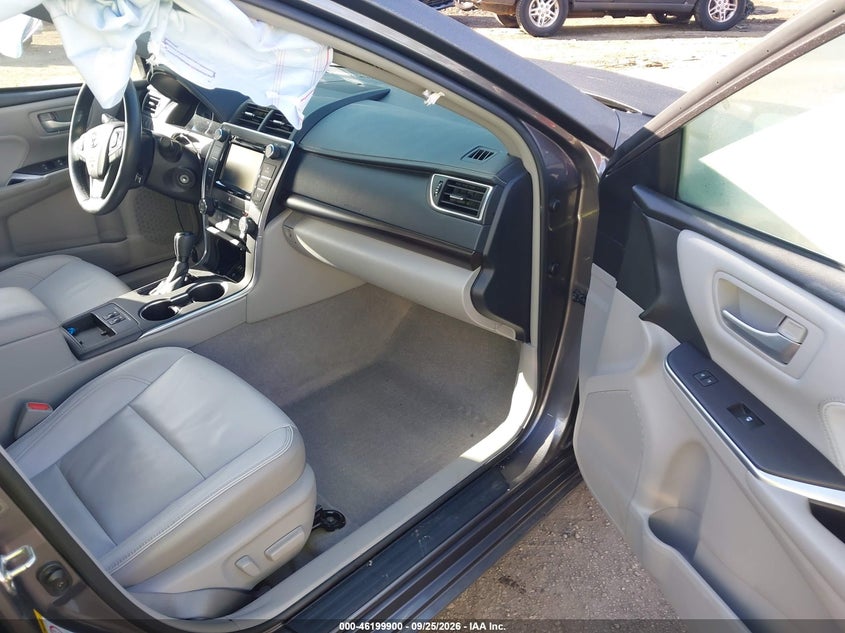 TOYOTA CAMRY - zdjęcie 5