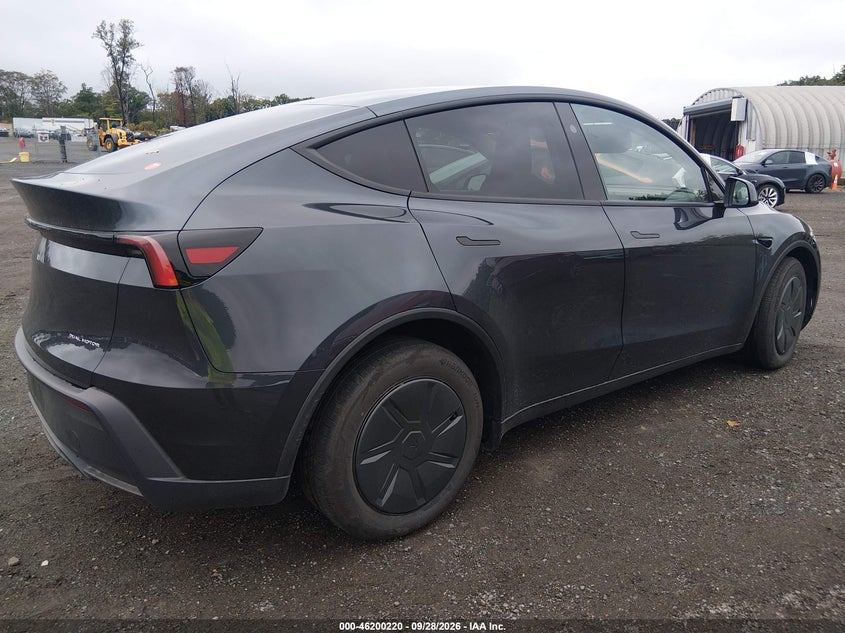 2026 TESLA MODEL Y ALL-WHEEL DRIVE/LONG RANGE LAUNCH SERIES/PREMIUM ALL-WHEEL DRIVE · Фото 4