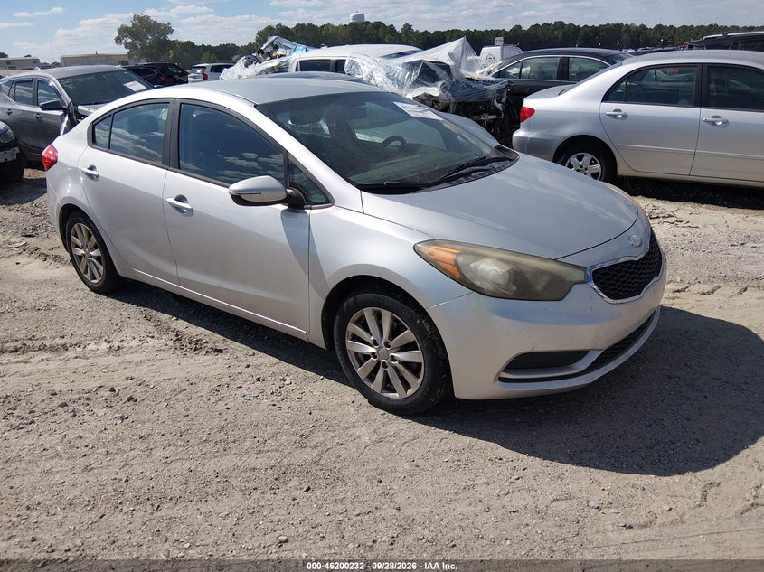 Vin: knafx4a60e5081220, lot: 46700144, kia forte lx 2014 img_1