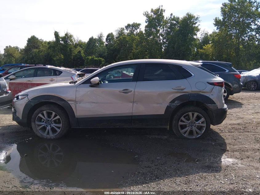 MAZDA CX-30 - zdjęcie 15