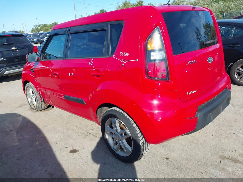Vin: kndjt2a20b7295747, lot: 46700538, kia soul + 20113