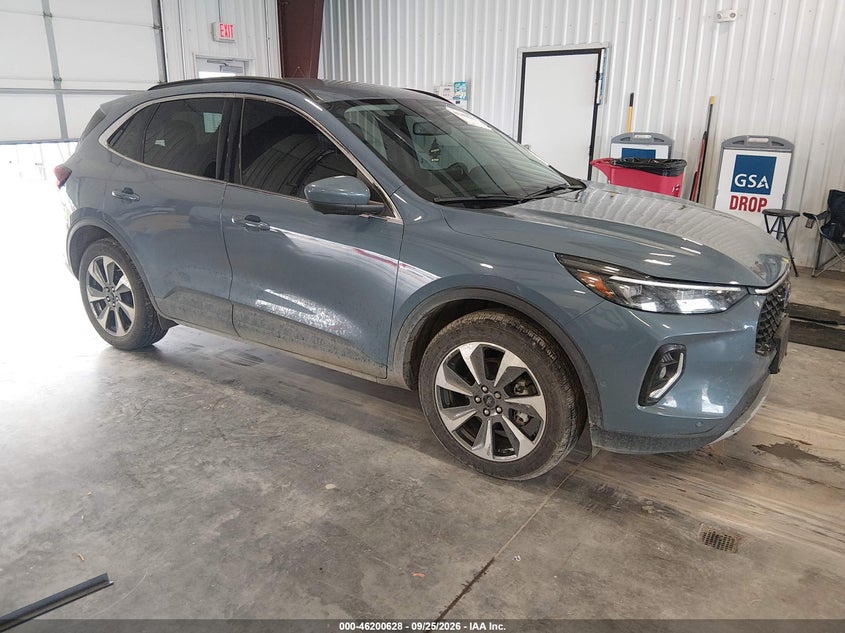 Vin: 1fmcu9jz2pub41296, lot: 46700540, ford escape platinum 2023 img_1