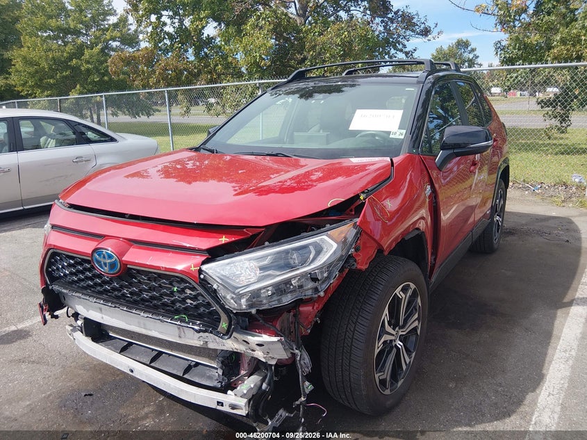 2021 Toyota RAV 4, Удар спереду, IAAI, VIN JTMEB3FVXMD055073 — фото 2