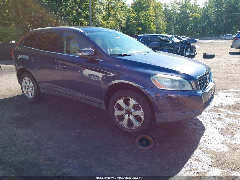 Vin: yv4952dl4d2387894, lot: 46700737, volvo xc60 3.2 platinum/3.2 premier plus/3.2l/3.2l premier 2013 img_1
