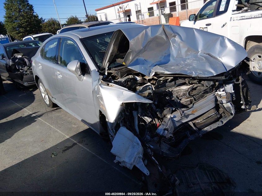Vin: jthbw1gg9d2038402, lot: 46700896, lexus es 300h hybrid 2013 img_1
