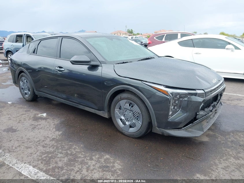 Vin: 3kpft4de2te365077, lot: 46700925, kia k4 lx 2026 img_1
