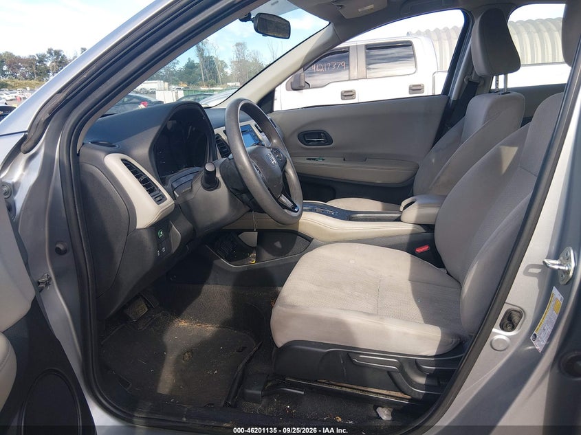 2018 HONDA HR-V LX · Фото 5