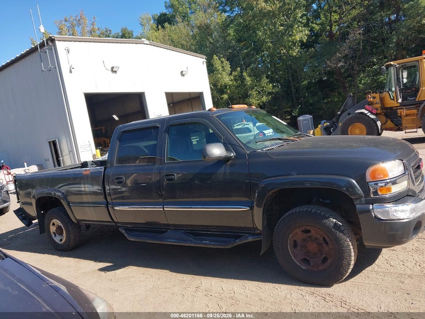 GMC SIERRA 2500HD 2005 VIN 1GTHK23U65F938564