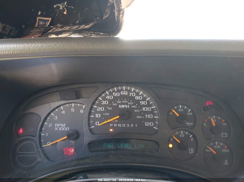 2005 GMC SIERRA 2500HD SLE · Фото 7